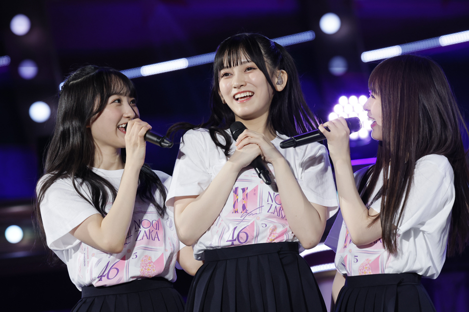 初の単独ライブを開催した乃木坂46の5期生。左から一ノ瀬美空、池田瑛紗、小川彩