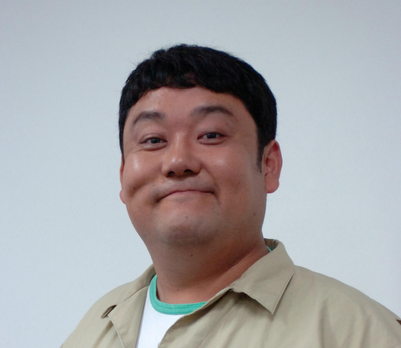 ドロンズ石本