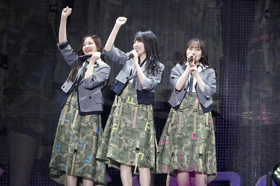 単独コンサートを開催した乃木坂46の4期生。左から金川紗耶、賀喜遥香、田村真佑