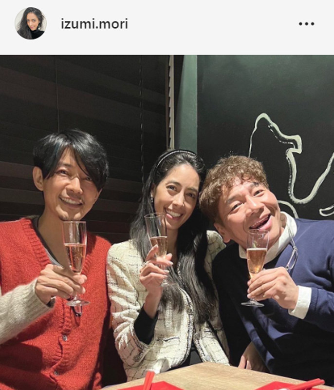 左から藤木直人、森泉、上田晋也（森泉のインスタグラムより）