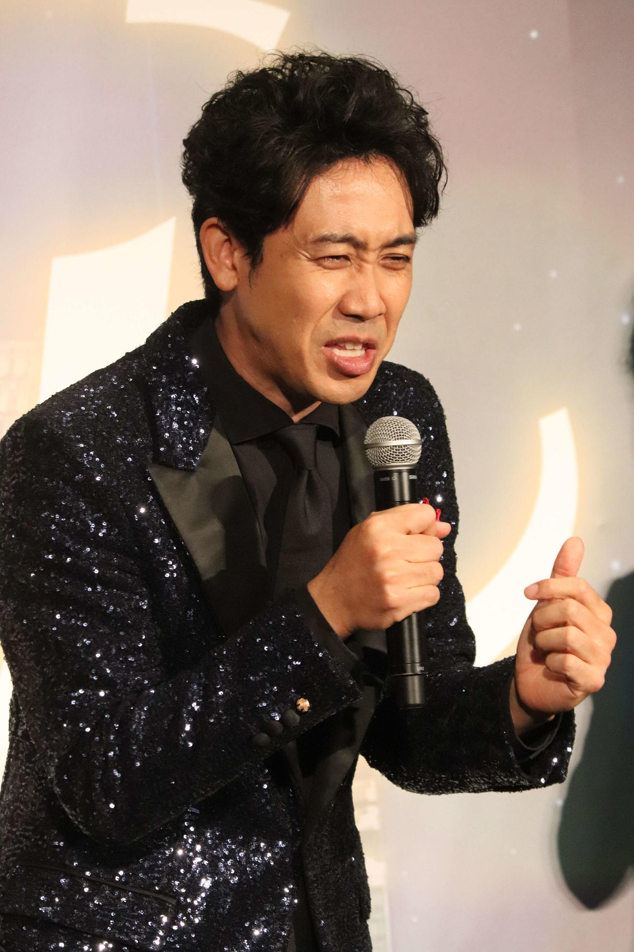 映画「シング・フォー・ミー、ライル」日本語吹き替え版完成披露試写会で手紙をノリノリで代読する大泉洋（撮影・加藤理沙）