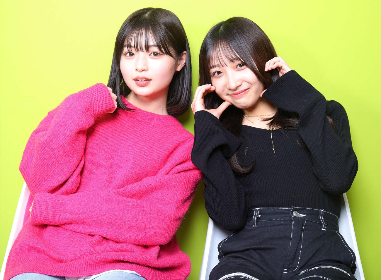 「三茶のポルターガイスト」で共演した海老野心（左）と石川翔鈴（撮影・野上伸悟）