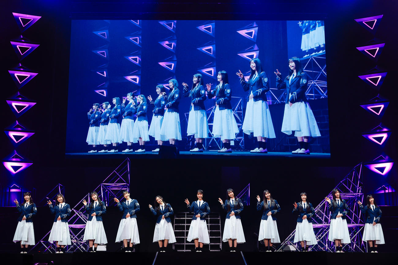 初の単独イベント「おもてなし会」を開催した櫻坂46の三期生。左から石森璃花、遠藤理子、小田倉麗奈、小島凪紗、谷口愛李、中嶋優月、的野美青、向井純葉、村井優、村山美羽、山下瞳月　撮影・上山陽介氏