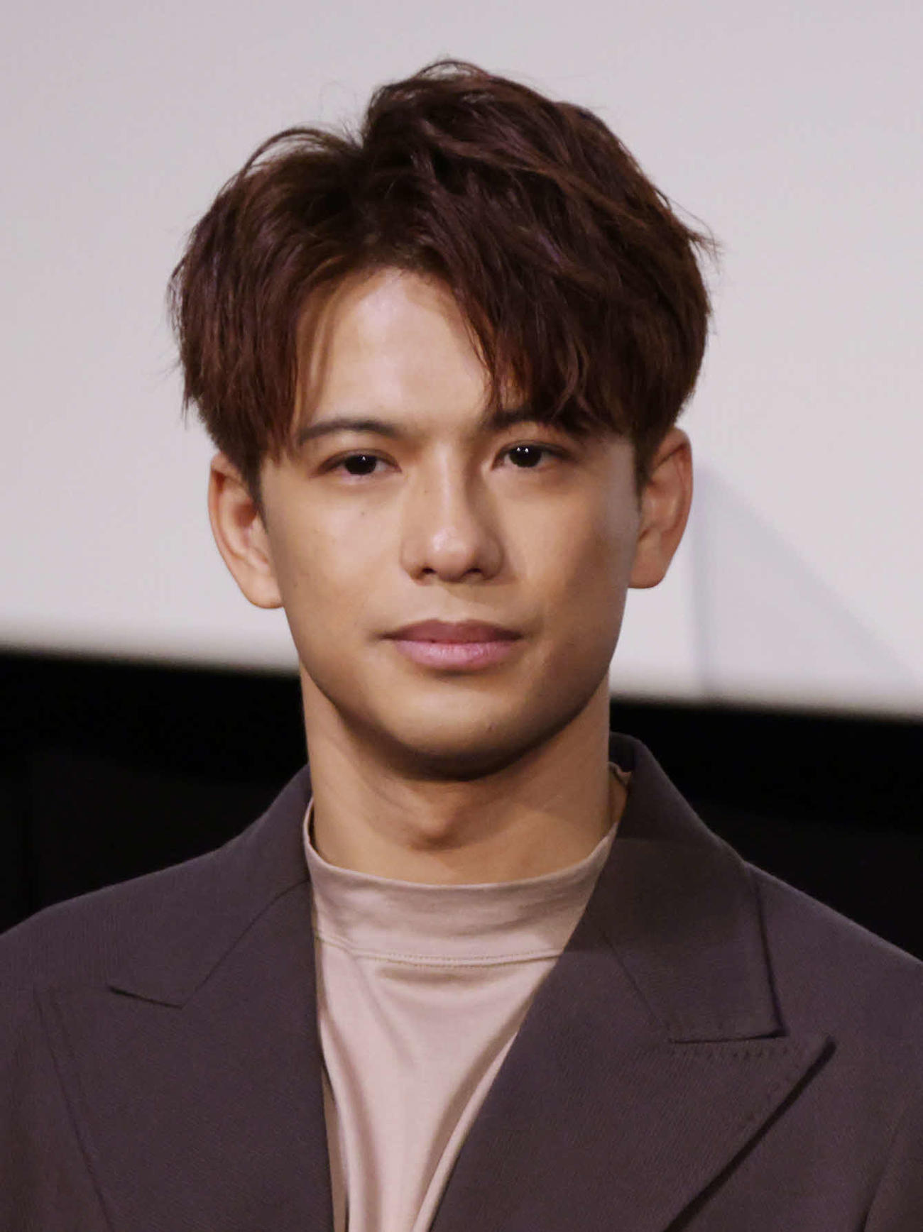 森崎ウィン「舞台はお客さまとつくっていくもの」ミュージカル「SPY×FAMILY」初日会見 - 芸能写真ニュース : 日刊スポーツ