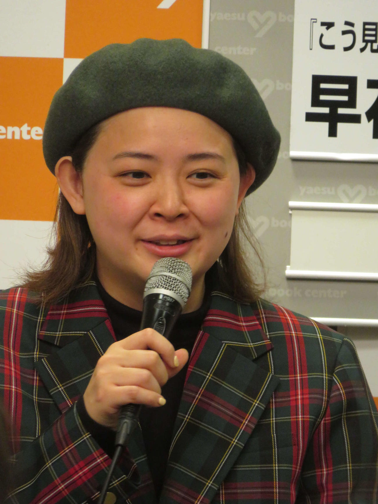 トークイベントを開いた天真みちる（撮影・村上幸将）