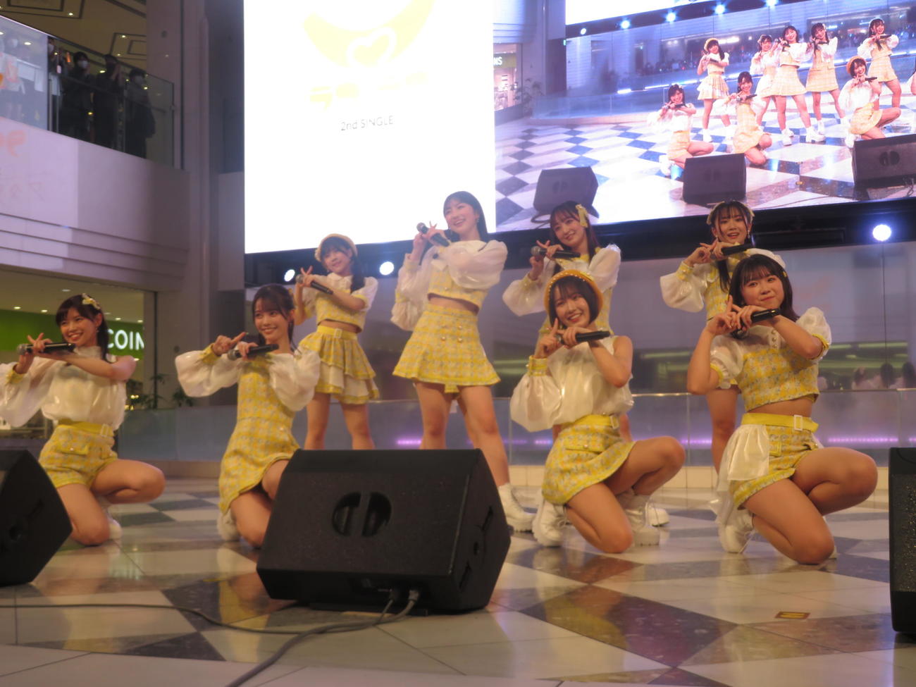 デビューイベントを開催したラフ×ラフ（撮影・横山慧）