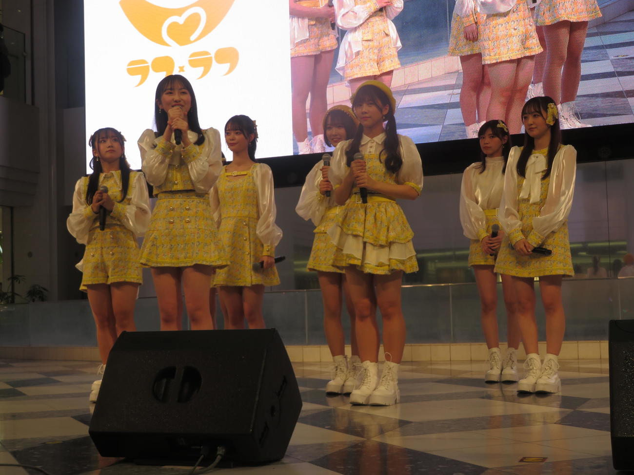 デビューイベントを開催したラフ×ラフ（撮影・横山慧）