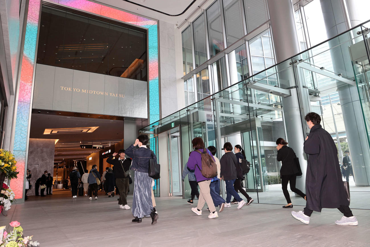 グランドオープンする東京ミッドタウン八重洲（撮影・鈴木正人）