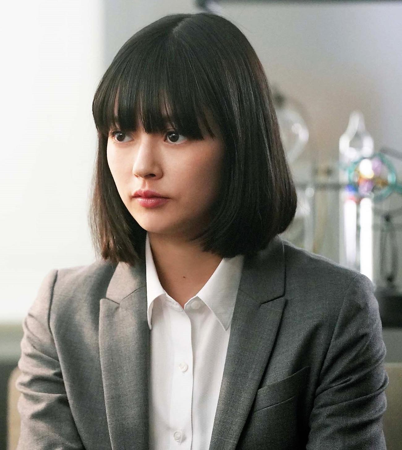 「アイゾウ　警視庁・心理分析捜査班」に出演する夏子（C）フジテレビ