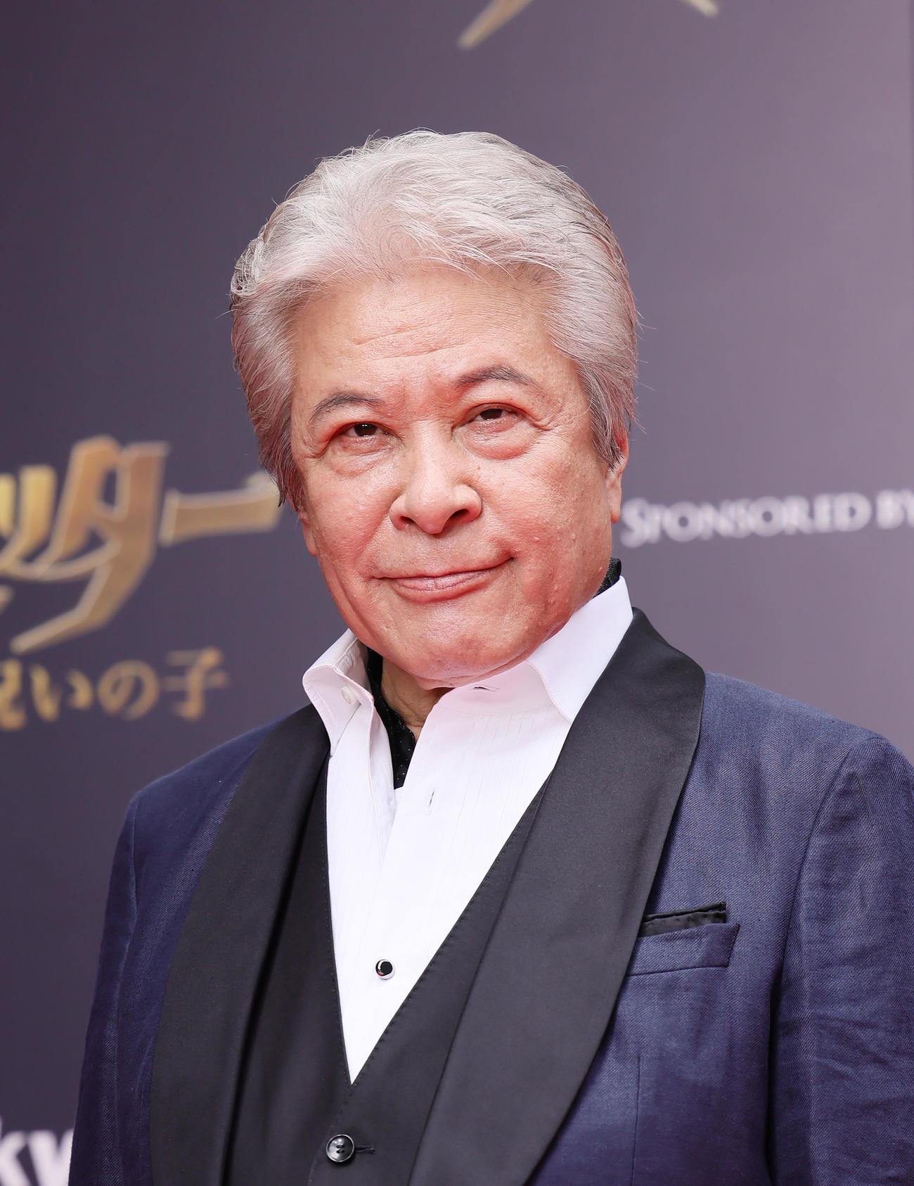 鹿賀丈史（22年7月撮影）