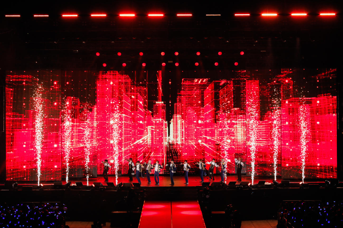 ライブを開催したSUPER JUNIOR（C）石井亜希(田中聖太郎写真事務所)