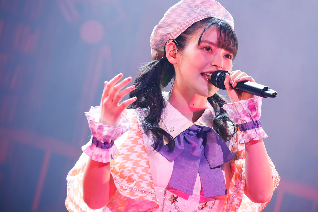 アーティストデビュー10周年イヤーを迎え初ライブを開催した上坂すみれ