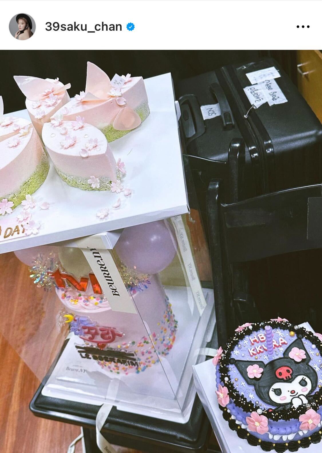 LE SSERAFIM　SAKURAは誕生日ケーキの写真をインスタに投稿（LE SSERAFIM　SAKURAのインスタグラムから）