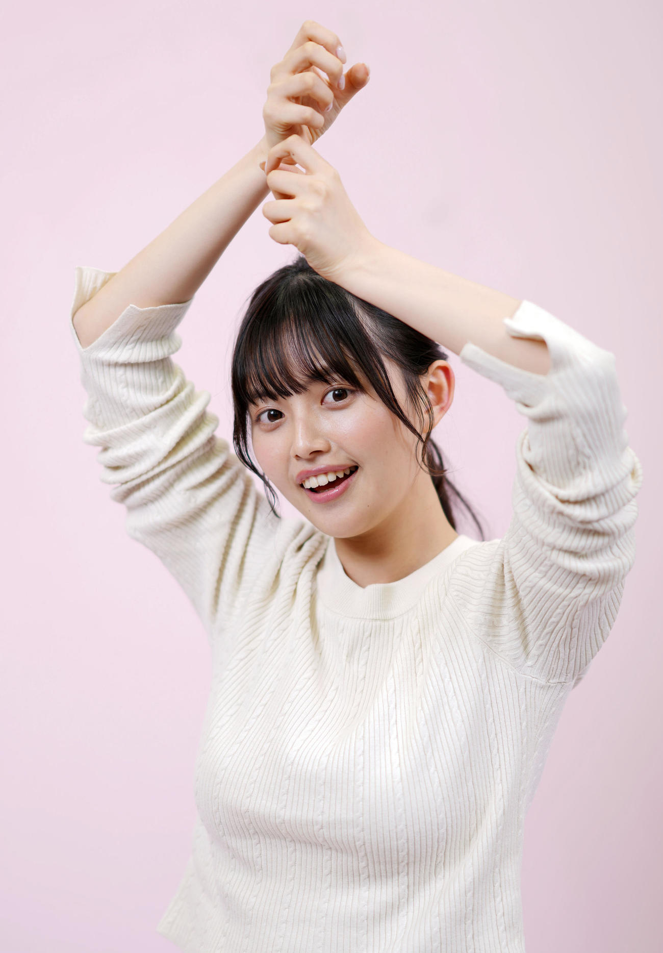 ペッパーミルパフォーマンスで侍ジャパンにエールを送る森日菜美（2023年3月撮影）
