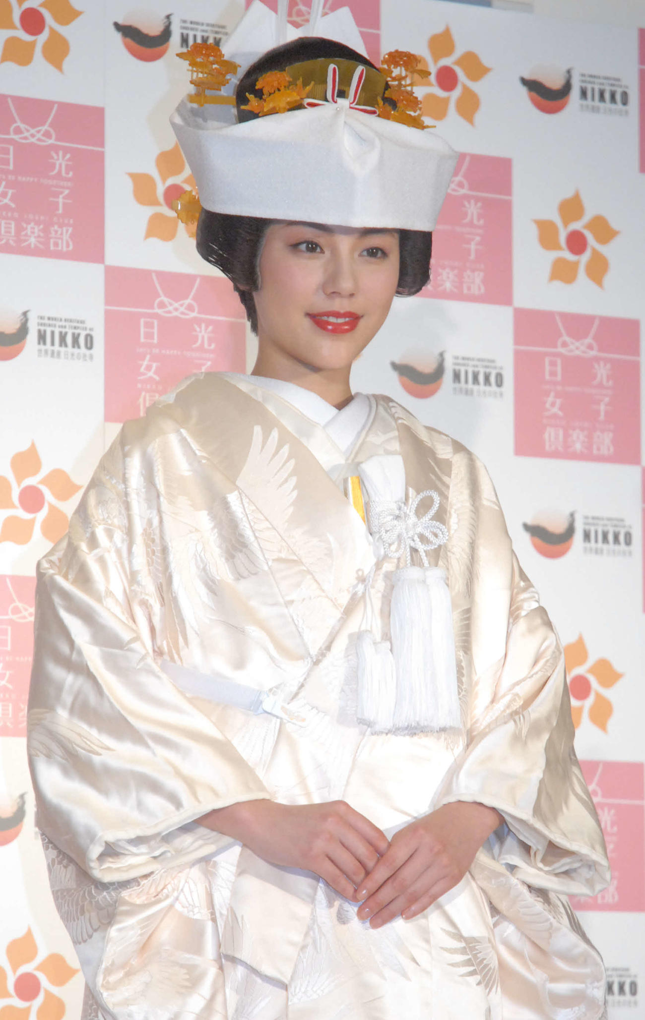 白無垢（むく）姿の水沢エレナ（2014年12月撮影）