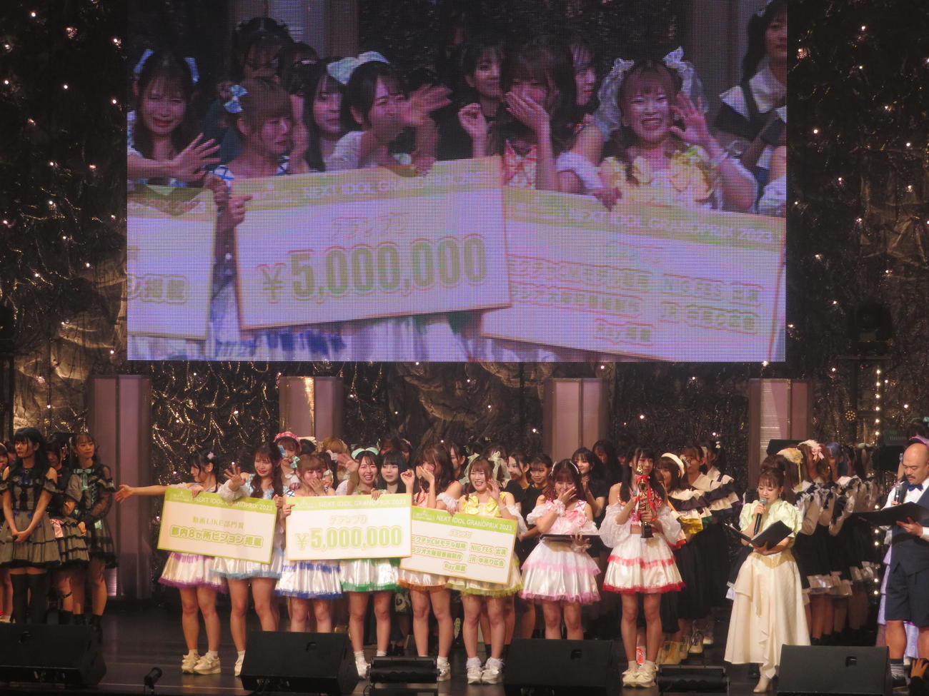 「NEXT IDOL GRANDPRIX 2023」でグランプリに輝いたSAI〓（上付き2）Rium（サイサイリウム）（撮影・横山慧）