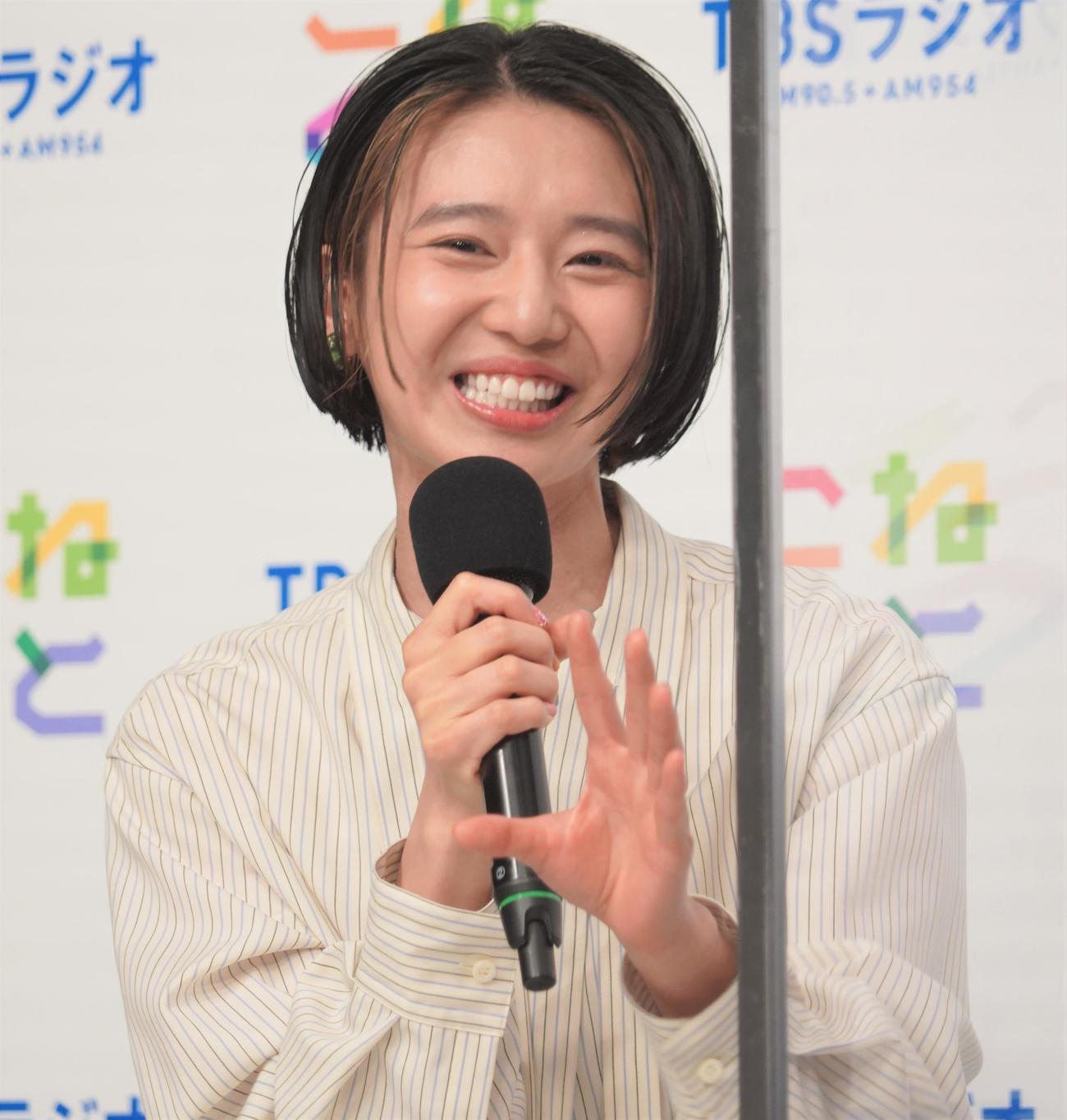 4月スタートのTBSラジオ新番組「こねくと」でパーソナリティーを務める石山蓮華（撮影・佐藤成）
