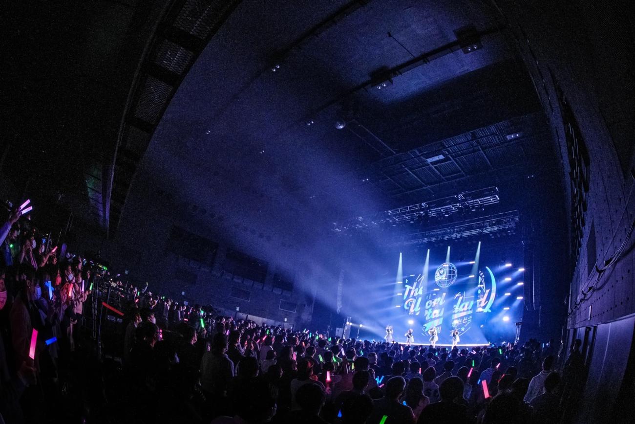 デビュー8周年ライブ「The World Standard～8周年の愛をどうぞ！～」を開催したわーすた