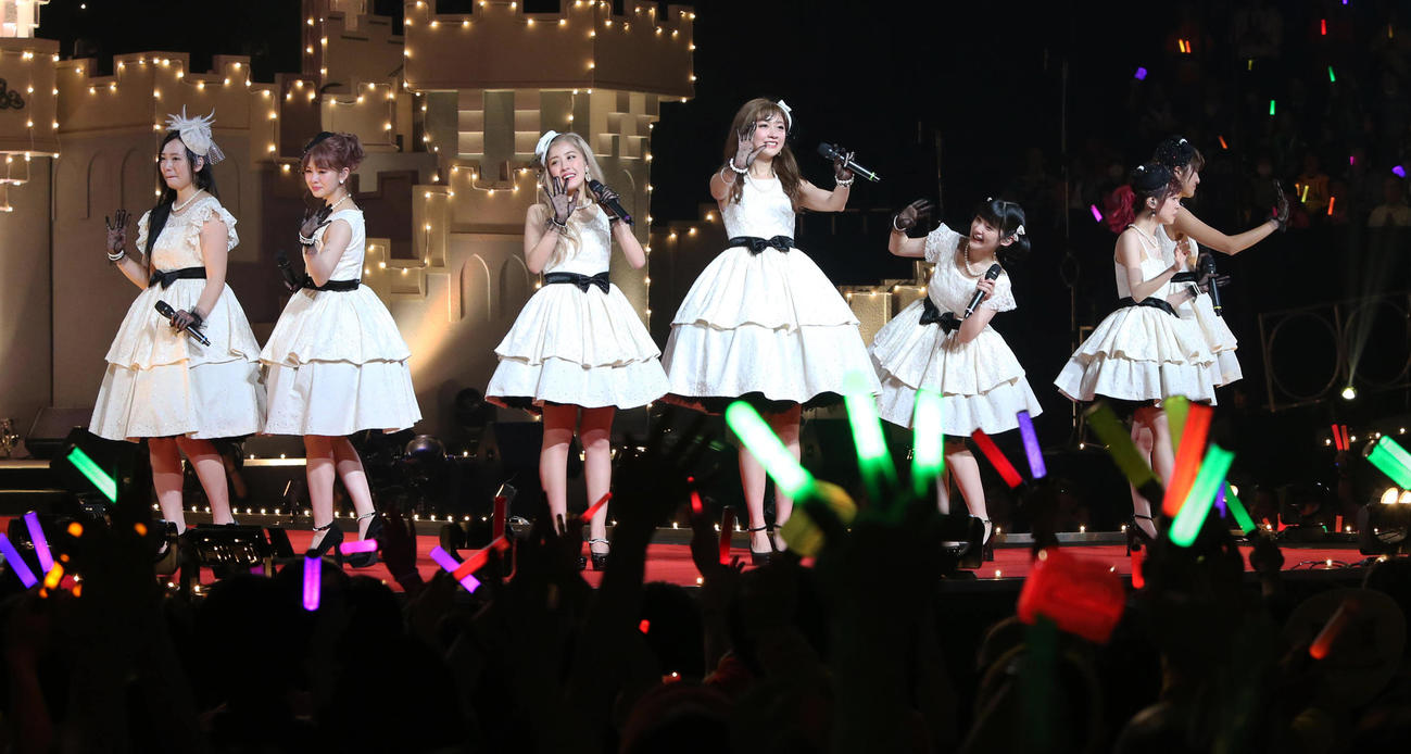 15年3月、無期限活動休止前最後のライブを行ったBerryz工房