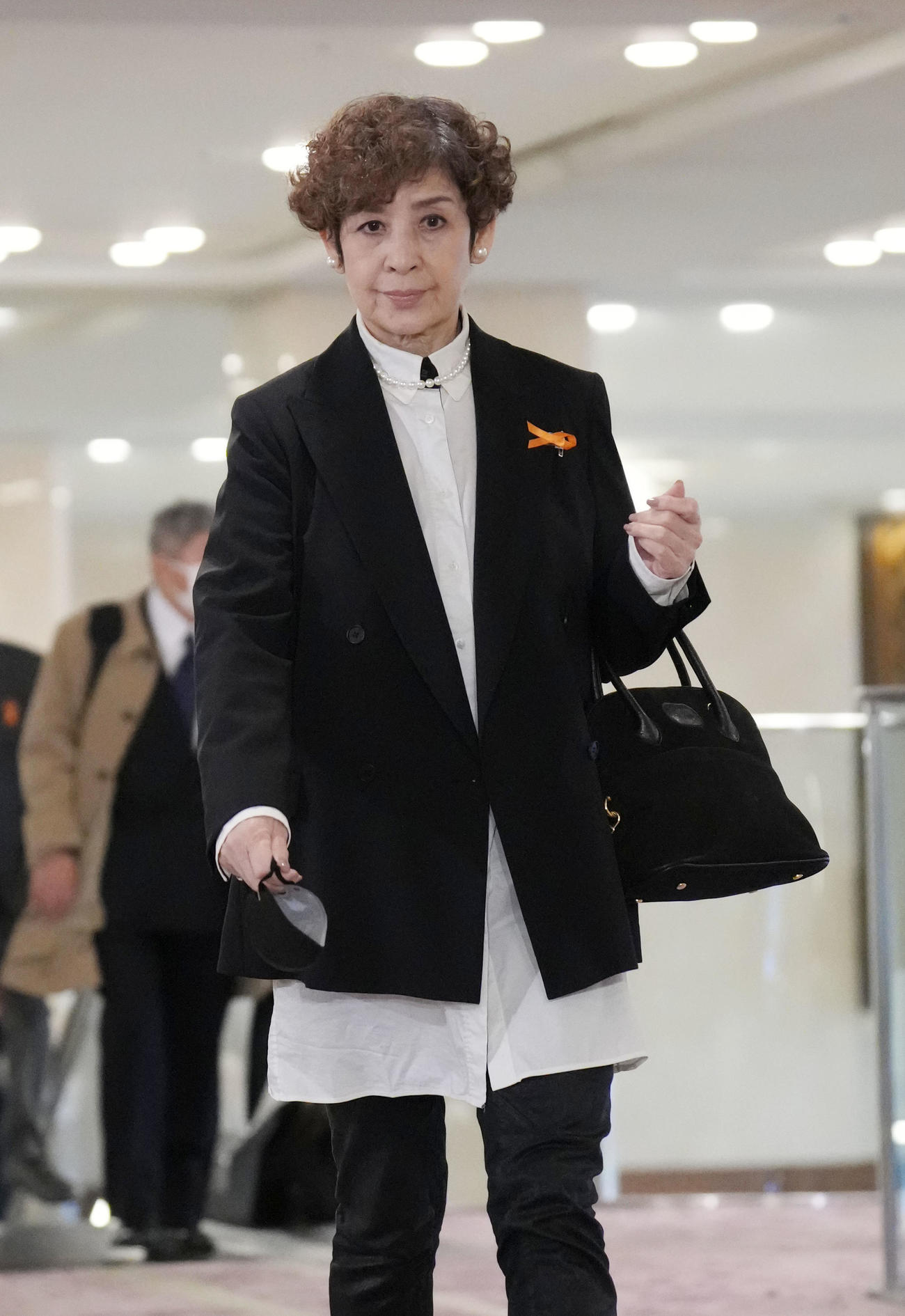 渡辺徹さんのお別れの会に参列する今陽子（撮影・狩俣裕三）