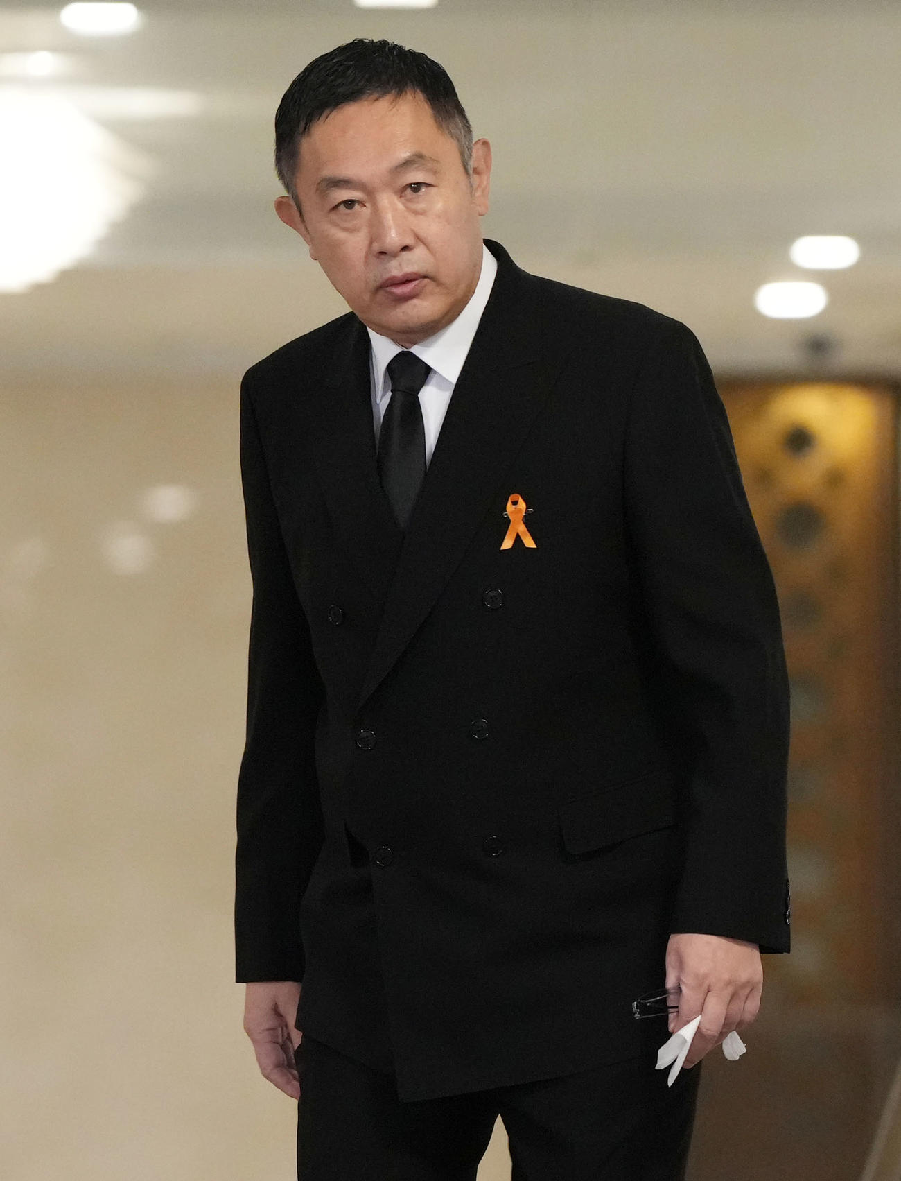 渡辺徹さんのお別れの会に参列する内藤剛志（撮影・狩俣裕三）
