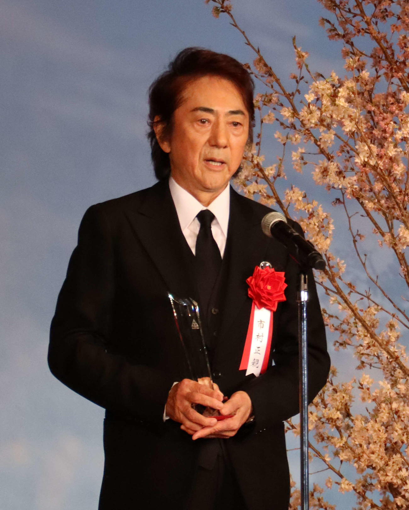 松尾芸能賞大賞を受賞した市村正親