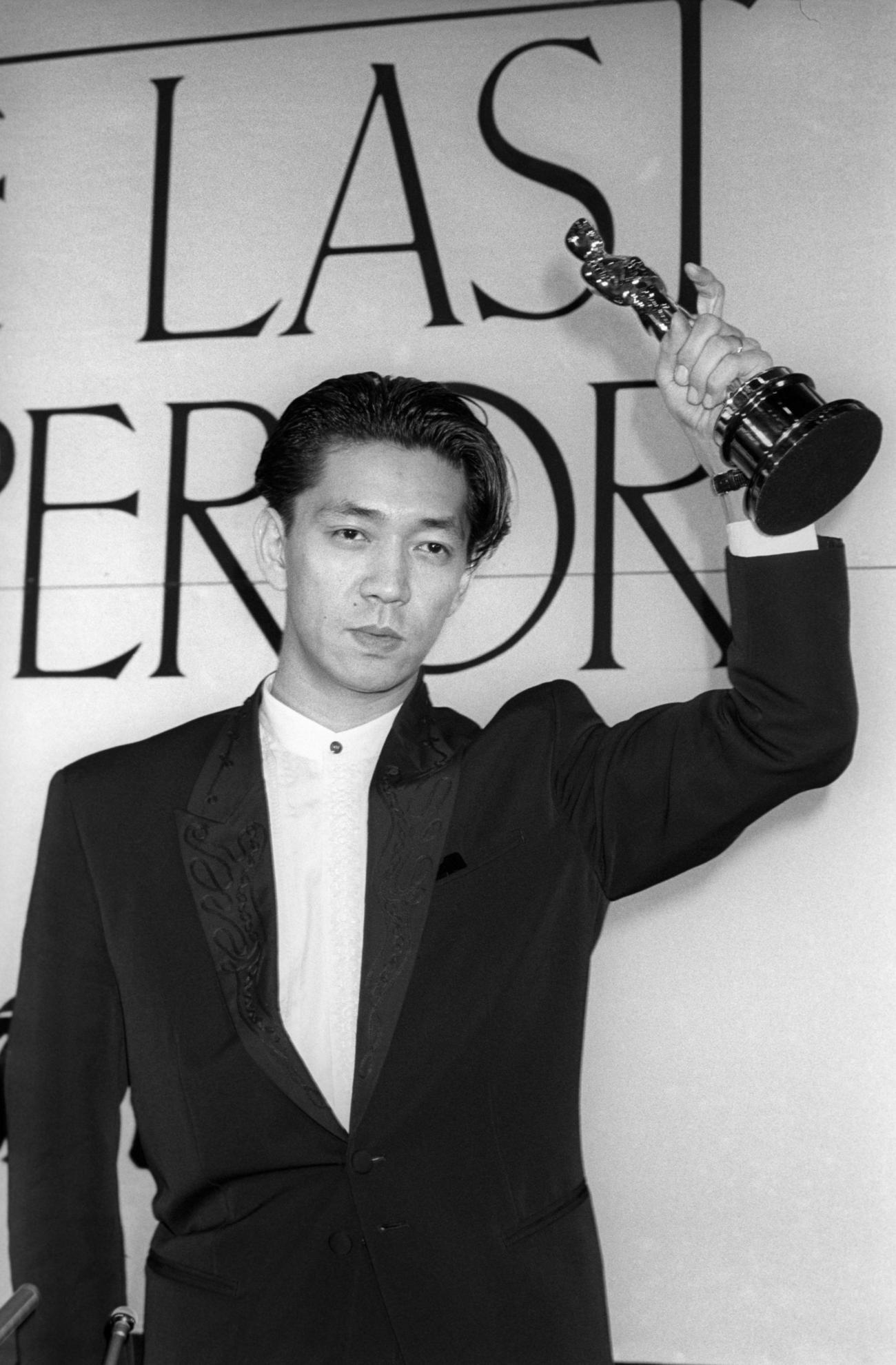 88年4月、映画「ラストエンペラー」で米アカデミー作曲賞を受賞した坂本龍一さん（共同）