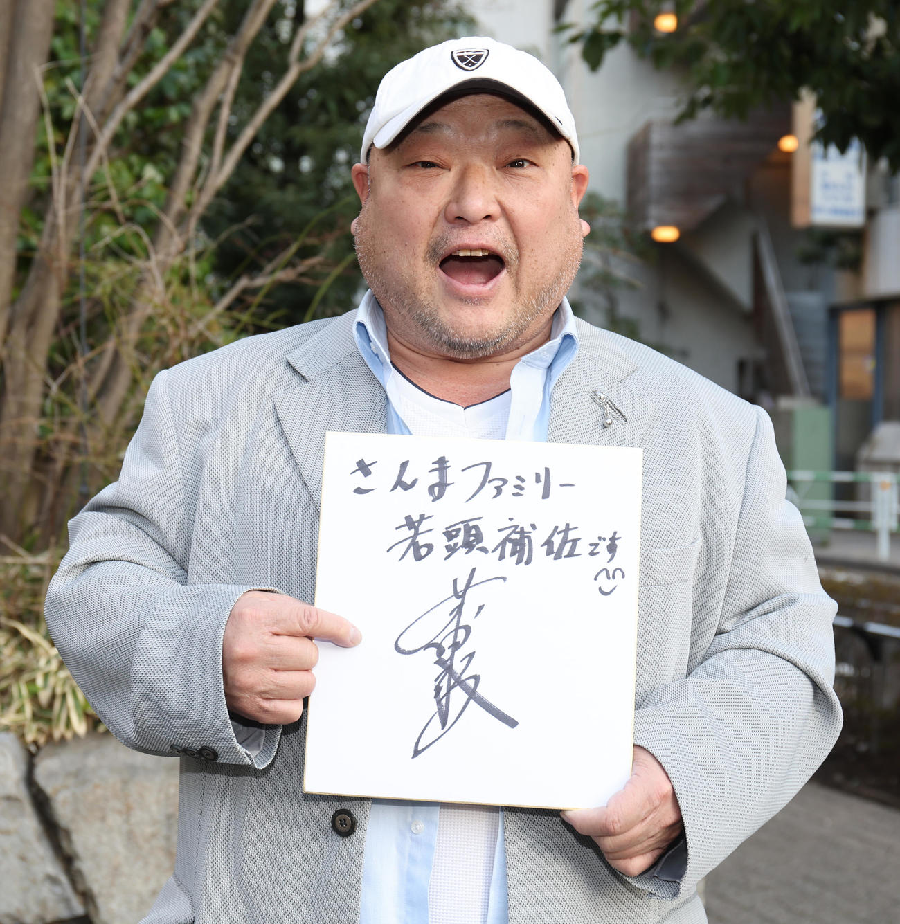 日本のお笑い界を長年支えてきた前田政二氏。「さんまファミリーの若頭補佐」を自認する（撮影・野上伸悟）