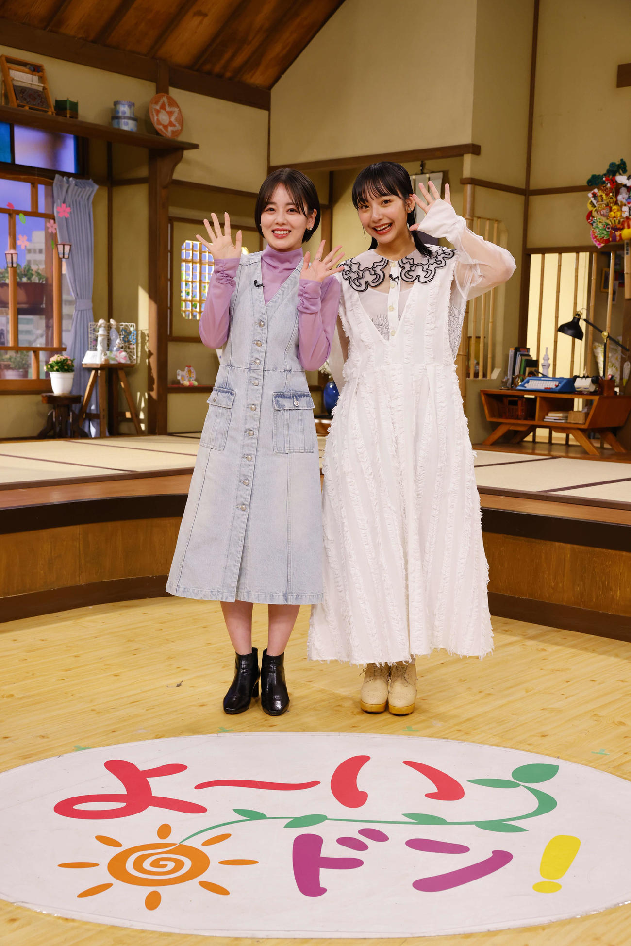 カンテレ「よ～いドン！」水曜レギュラーに入った伊原六花（左）山之内すず
