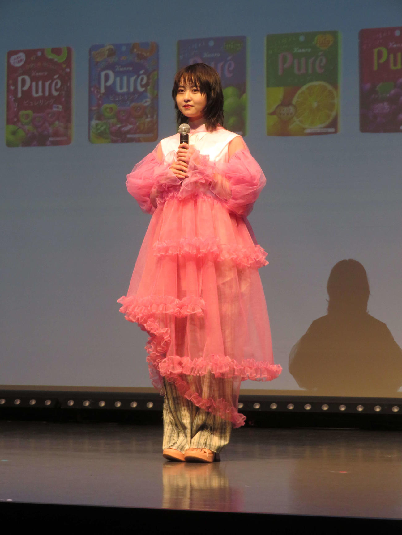 カンロ「ピュレグミ」2023年春新CM発表会に出席した伊藤万理華（撮影・横山慧）