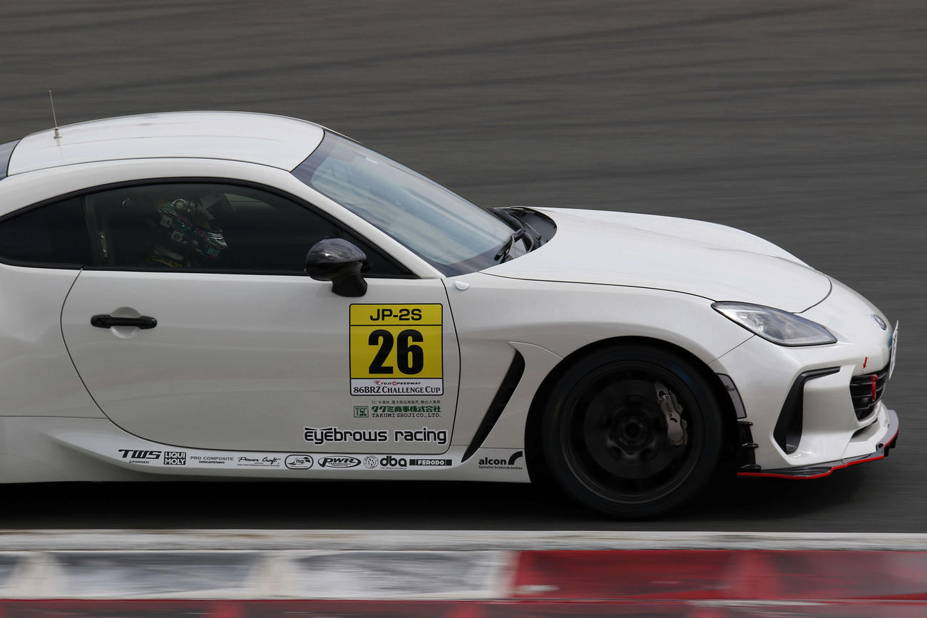 富士スピードウェイで4月2日に行われた富士86BRZチャレンジカップにスポット参戦し、優勝した中澤卓也