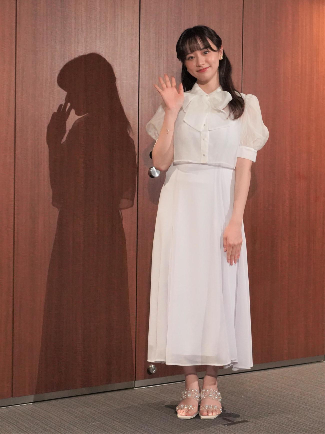 「ワタナベお笑いNo・1決定戦2023」の司会を務めたフリーアナウンサー森香澄（撮影・佐藤成）