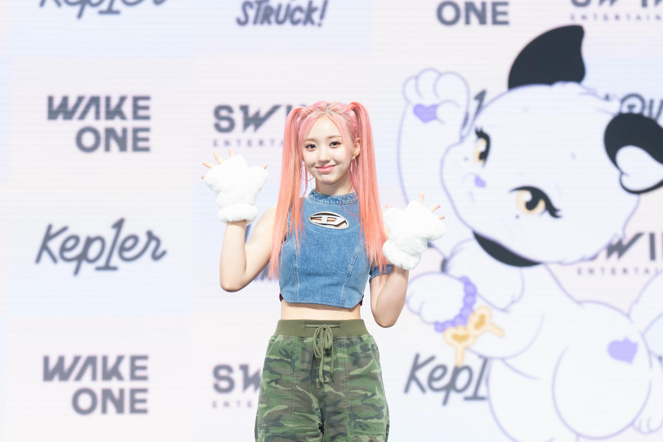 「LOVESTRUCK！」のショーケースを行ったKep1erのイェソ（C）WAKEONE／SWING ENTERTAINMENT提供