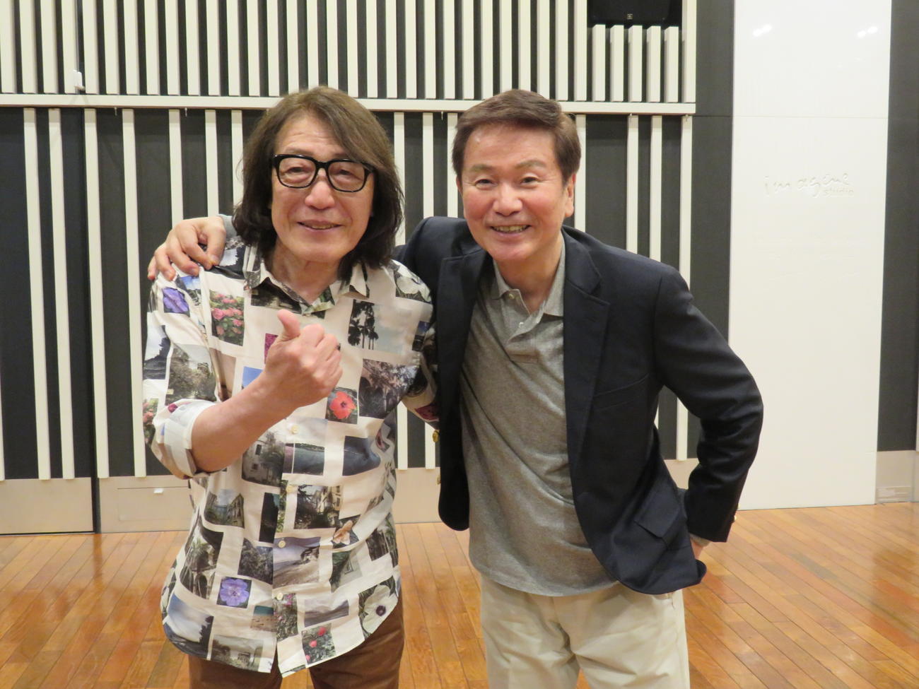 森田健作（右）のラジオ番組にゲスト出演した矢沢透