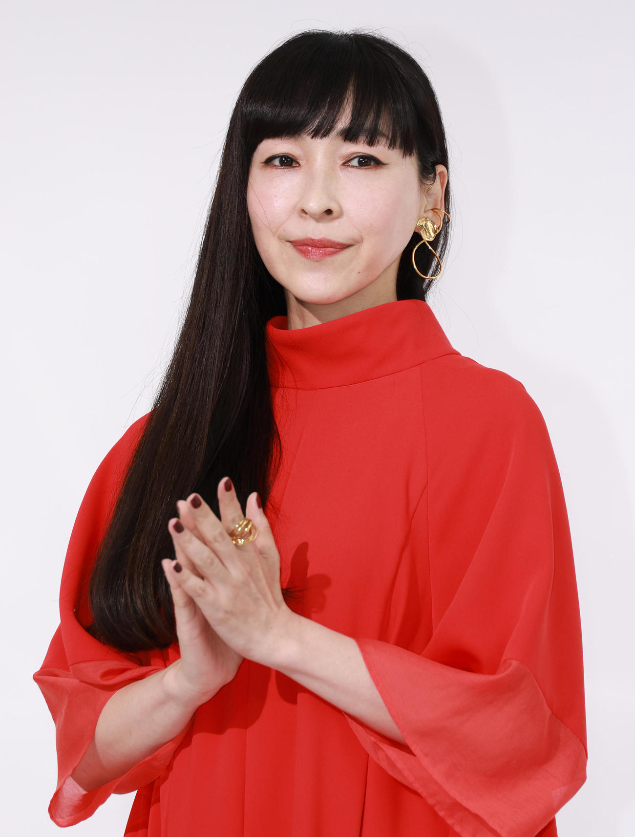 ドラマ「unknown」の制作発表を行う麻生久美子（撮影・中島郁夫）
