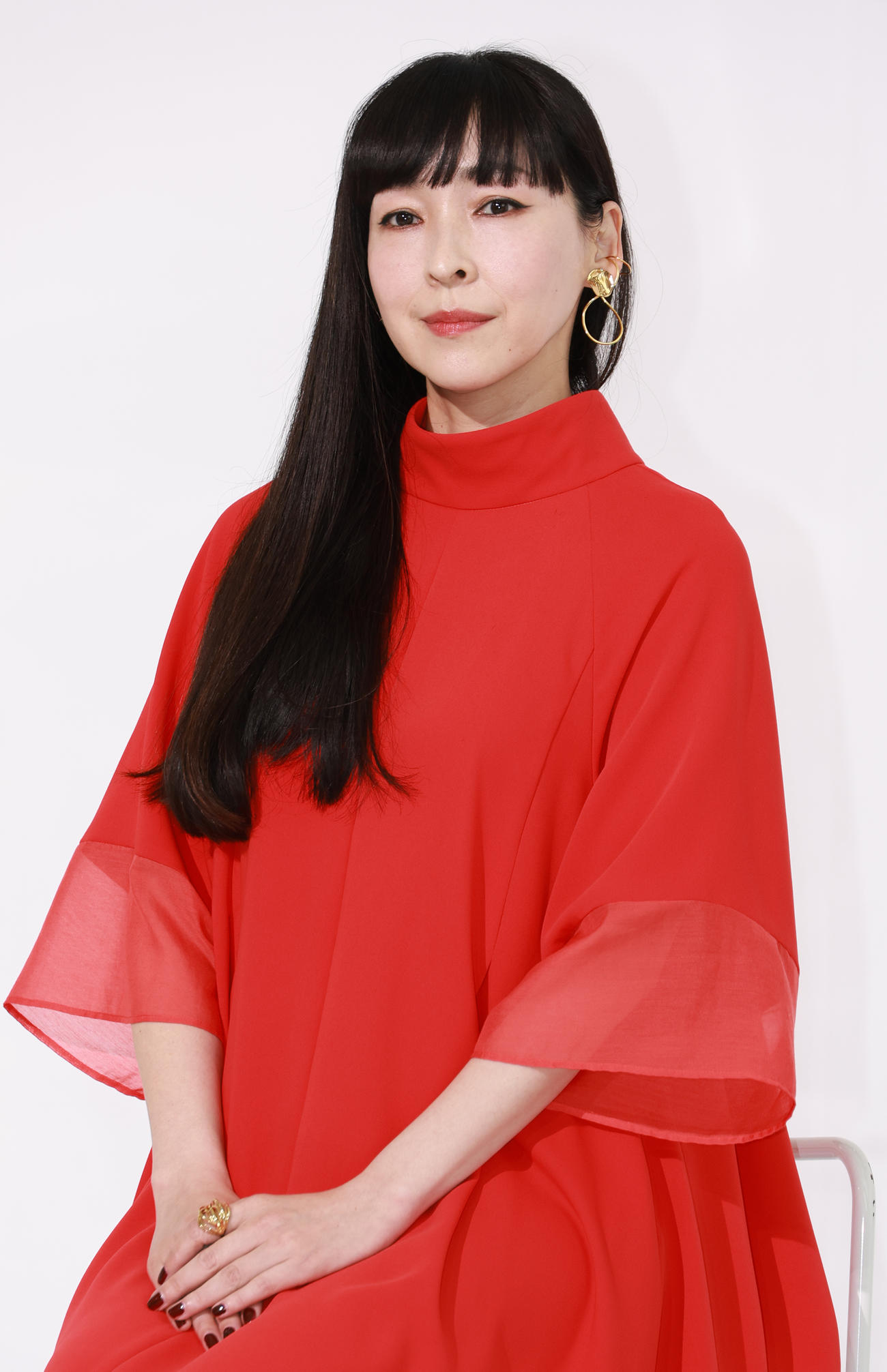 ドラマ「unknown」の制作発表を行う麻生久美子（撮影・中島郁夫）