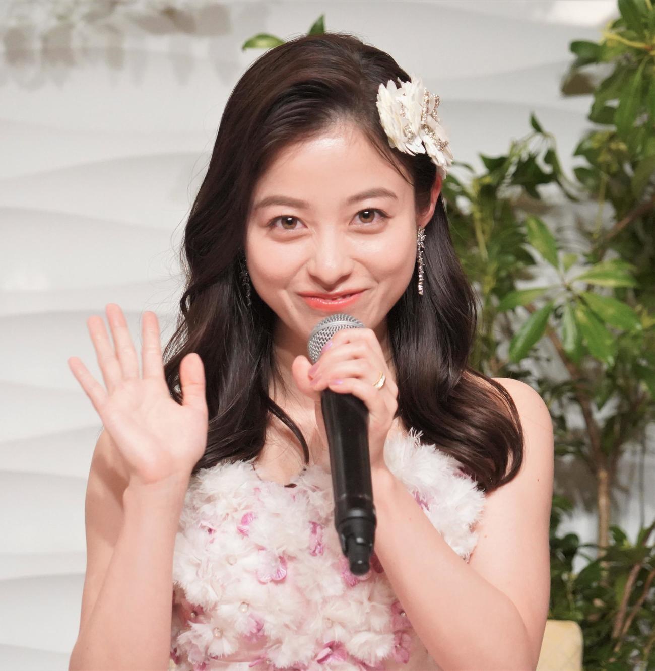 TBS系連続ドラマ「王様に捧ぐ薬指」の記者会見に出席した橋本環奈（撮影・佐藤成）
