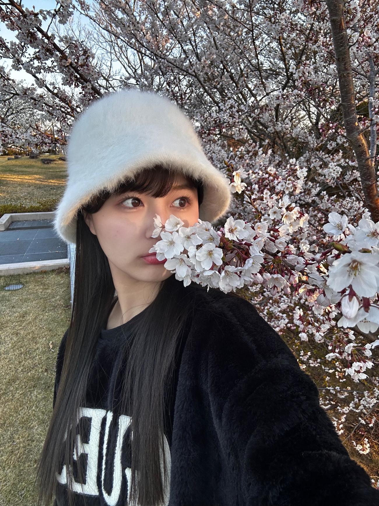 遠征しているときは、寝るときに聴く音楽と1人行動が欠かせません