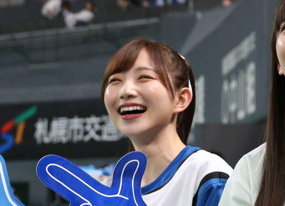 青山なぎさ（2022年5月11日撮影）