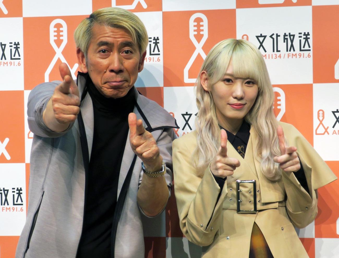 文化放送特別番組「松田聖子ベストソング　リクエスト」PR会見で。左から、吉田照美、小池美波