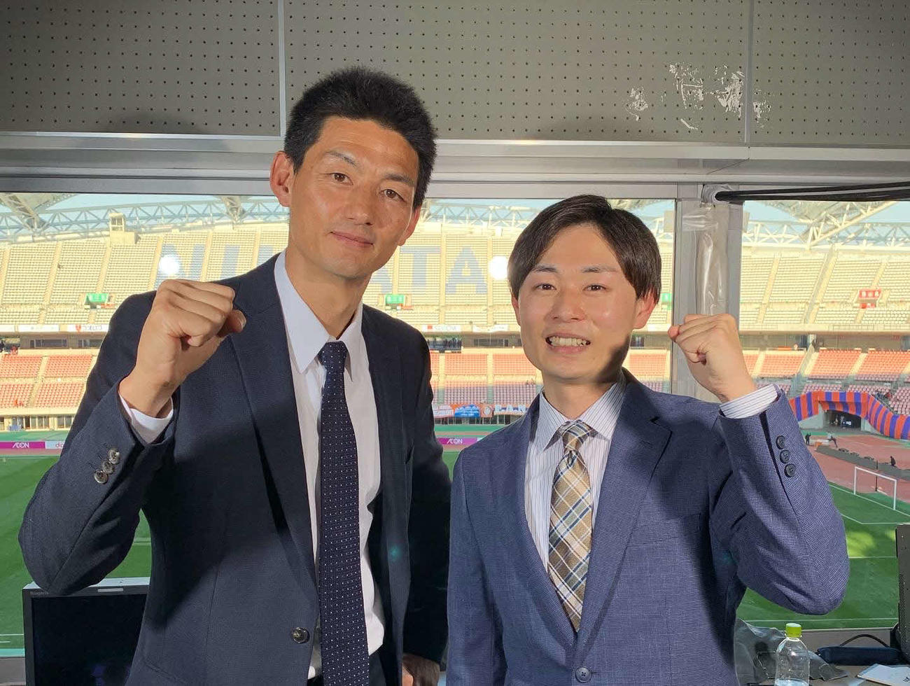 安さんと解説・実況のコンビを組むのも3回目。通算成績は2勝1敗となりました