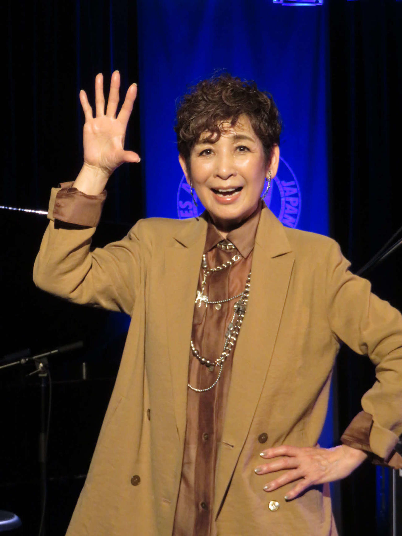 今陽子が55周年記念ライブ「90歳まで現役で歌いたい」デビュー曲「恋の季節」など17曲披露 - 音楽写真ニュース : 日刊スポーツ