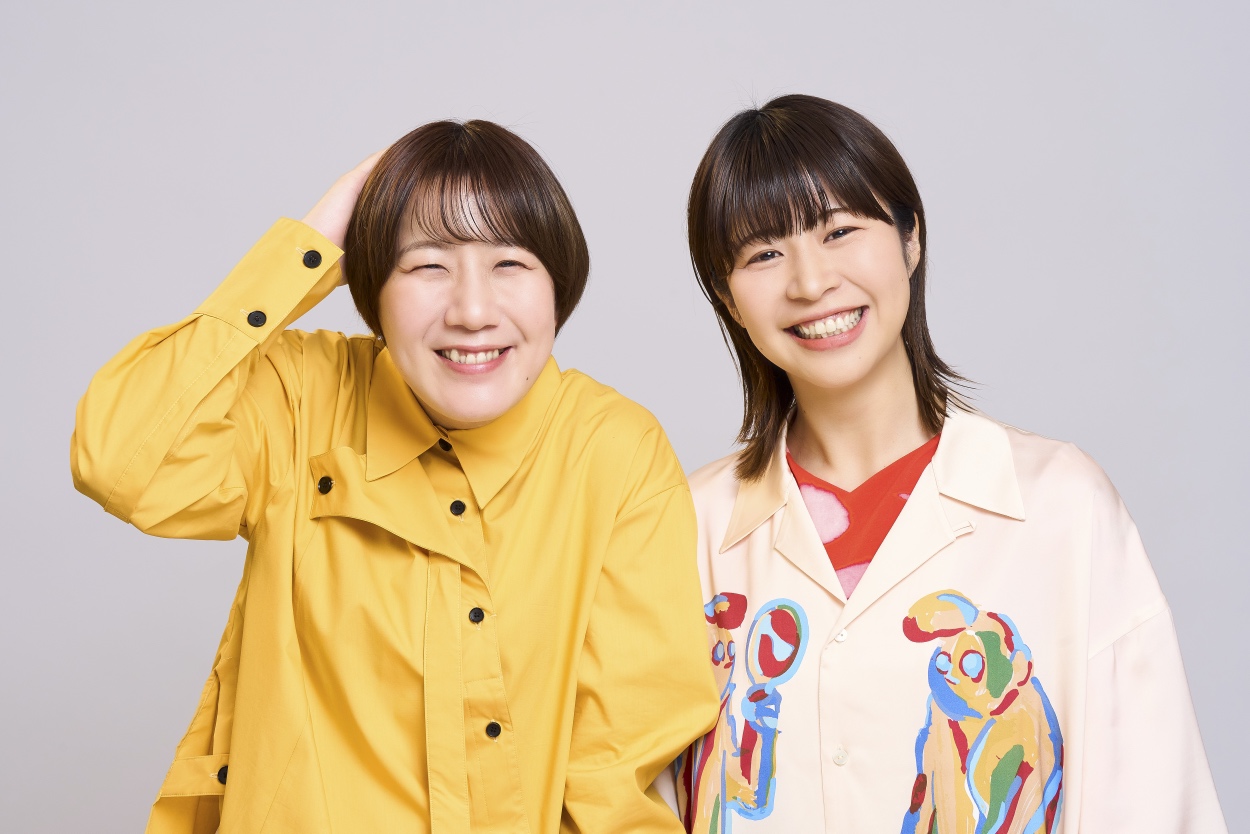 第10回単独ライブ「ヘンリー・ヒャッハーの帽子はどこだ？」を開催するAマッソ村上（左）と加納