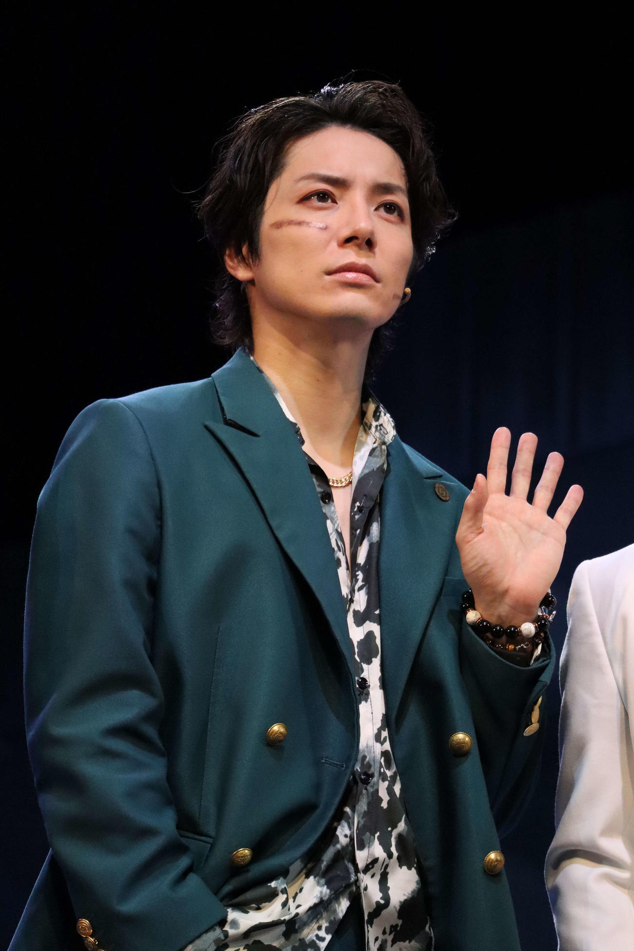 舞台「仁義なき幕末－令和激闘篇－」初日開演前に取材に応じた和田琢磨