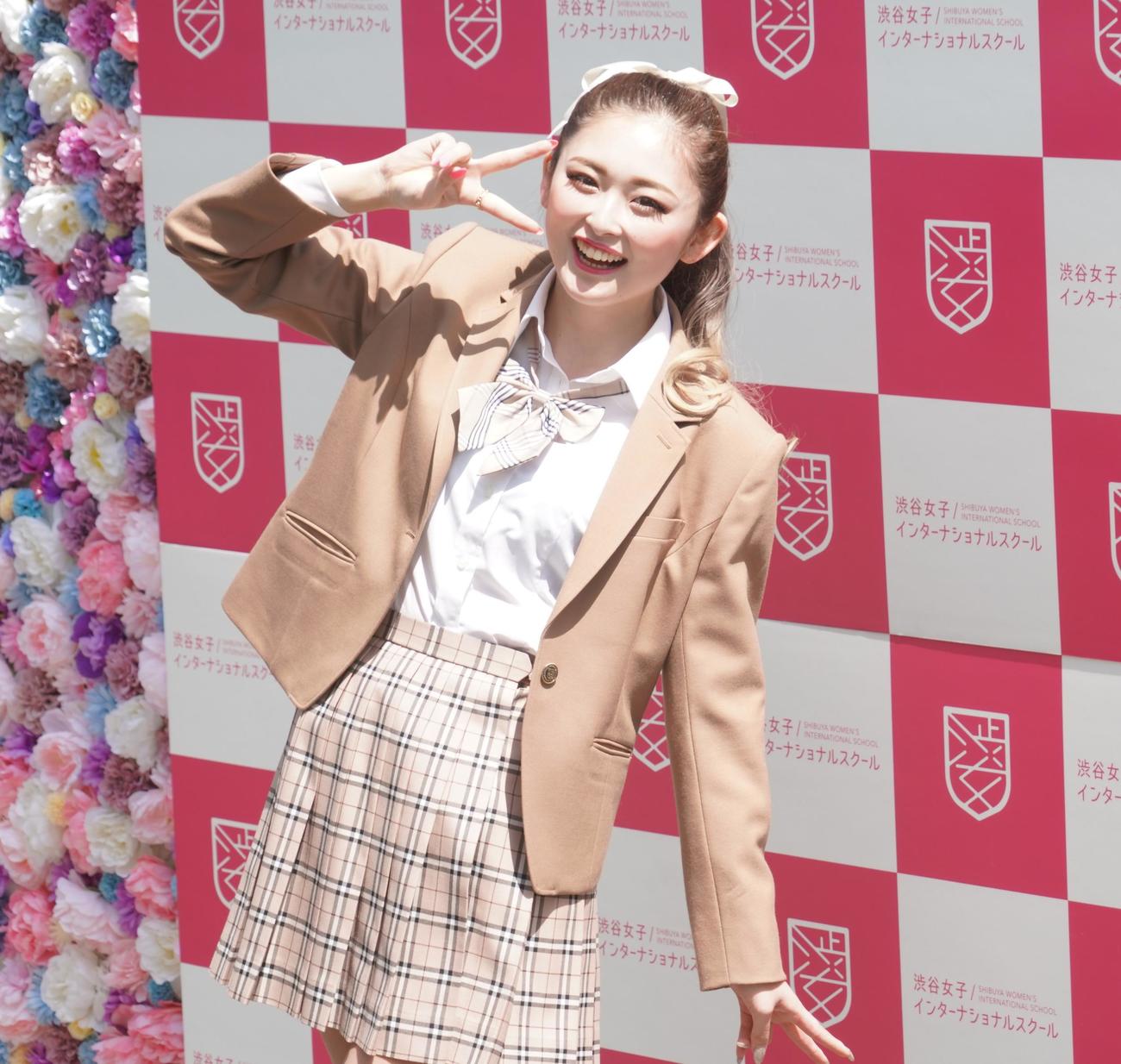 「渋谷女子インターナショナルスクール」の入学式に講師として出席したゆうちゃみ（撮影・佐藤成）