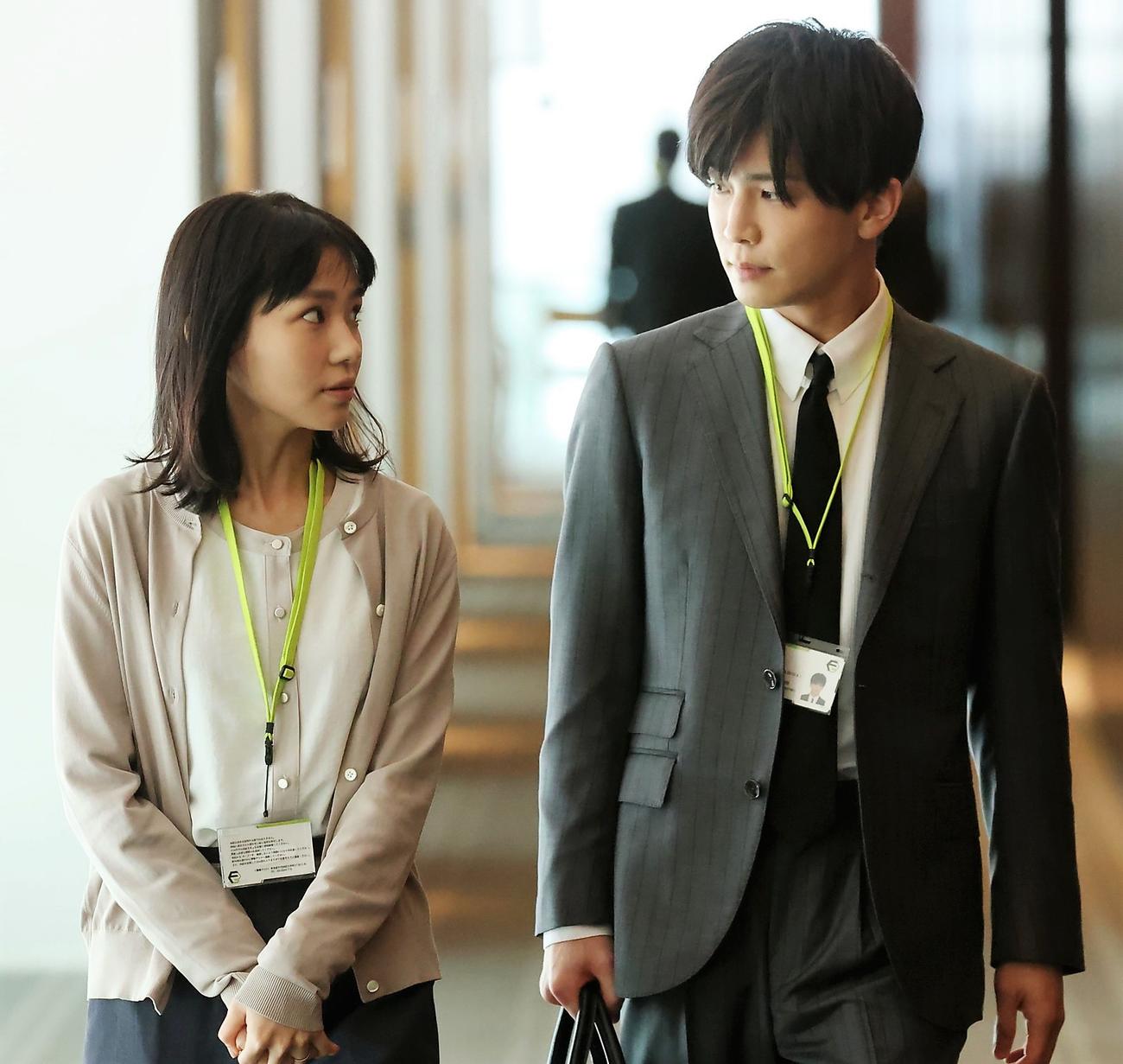 「あなたがしてくれなくても」に出演する奈緒、岩田剛典（C）フジテレビ