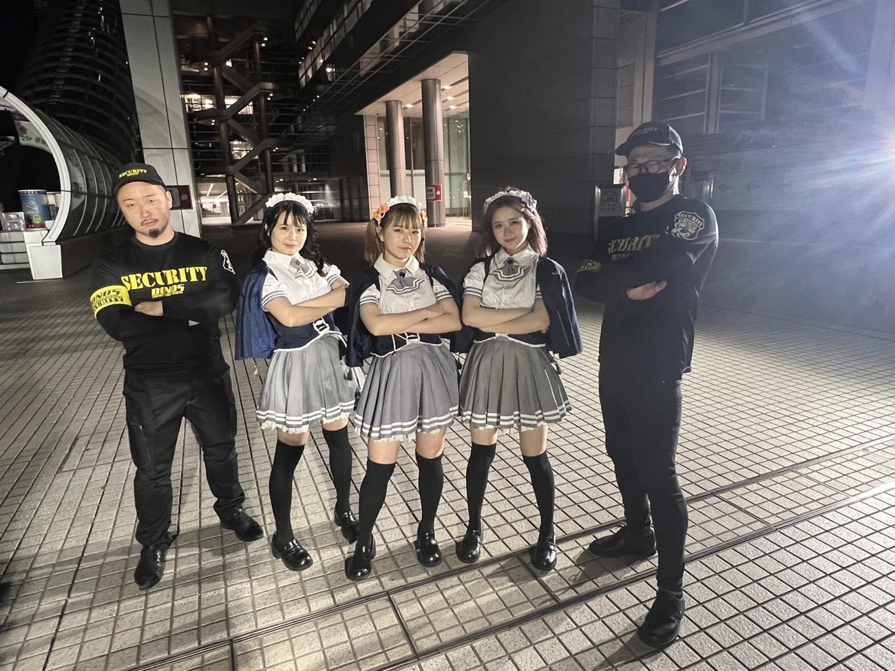 「オールナイトフジコ」にセキュリティー集団「BONDS」参上 フジテレビ本社前“治安”守る - 芸能写真ニュース : 日刊スポーツ