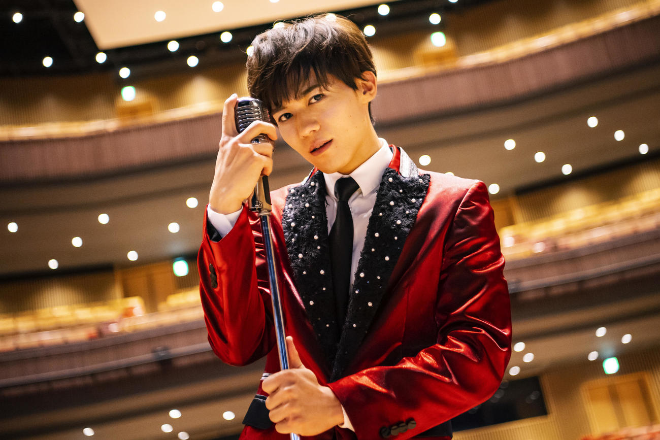 5月1日にデビュー5周年を迎えた新浜レオン