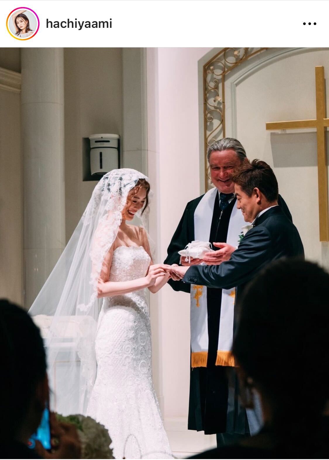 スピードワゴン井戸田潤と結婚式を挙げた蜂谷晏海（蜂谷晏海のインスタグラムから）