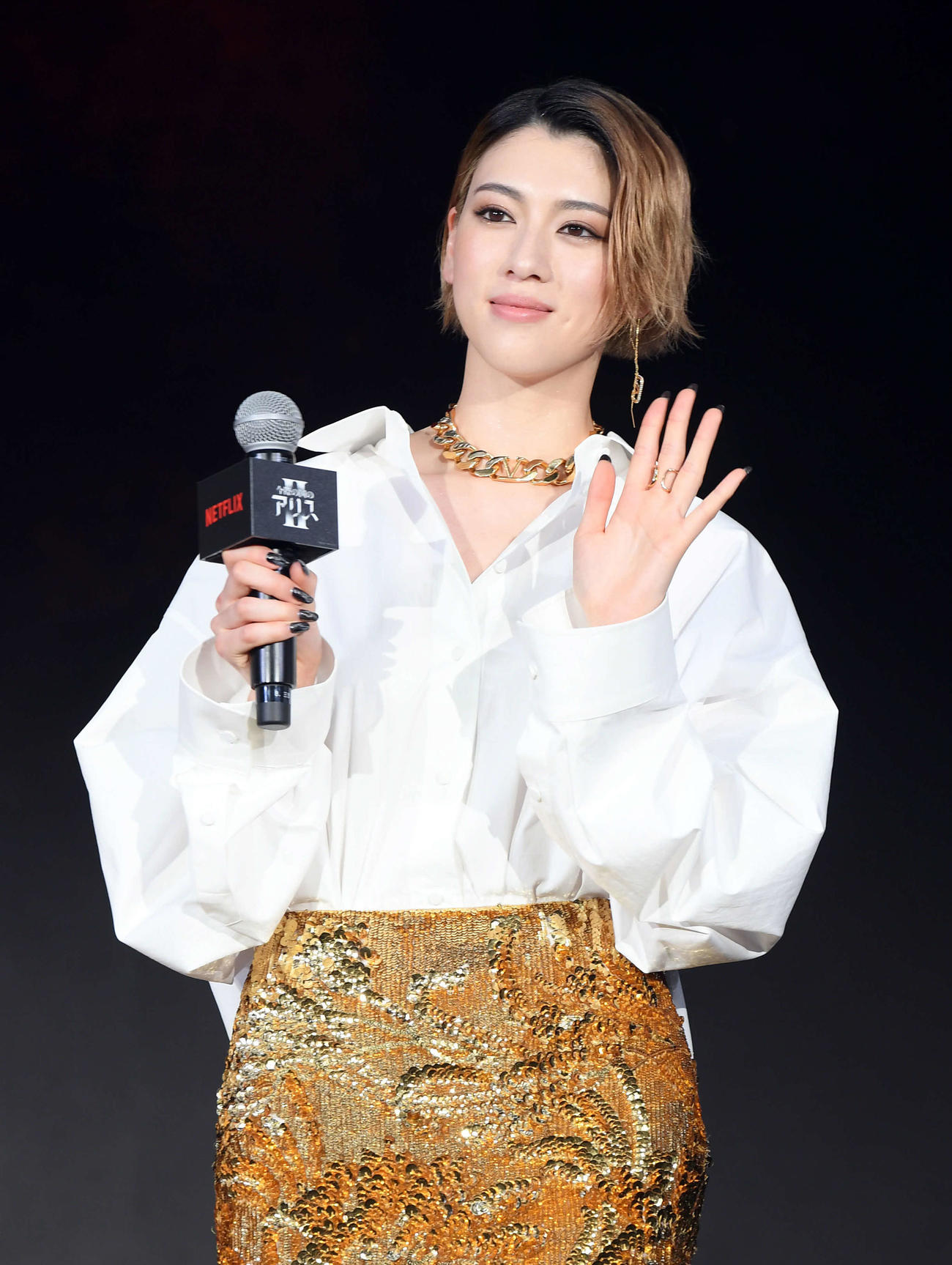 三吉彩花（2022年12月撮影）